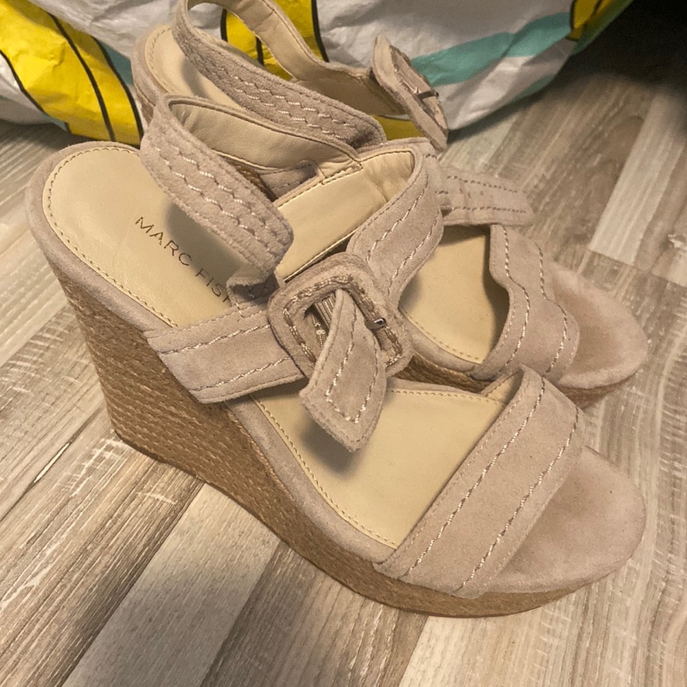 Marc Fisher wedge